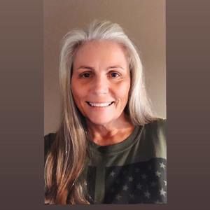 Meet your Posher, Tina